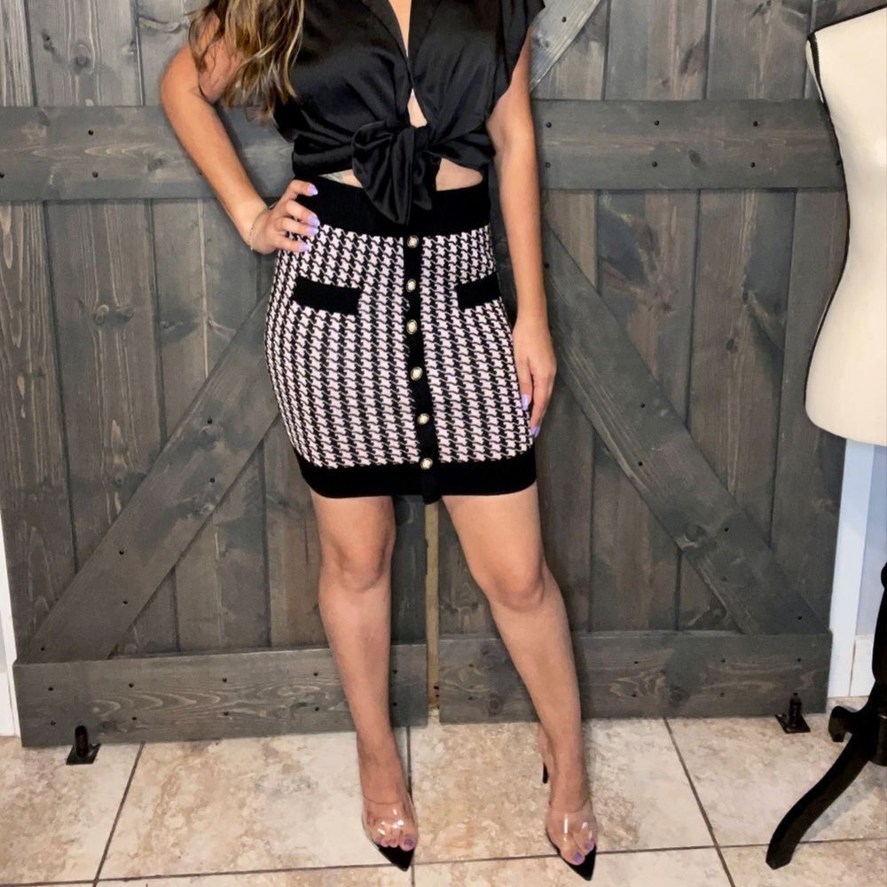 Houndstooth Print Knit Skirt